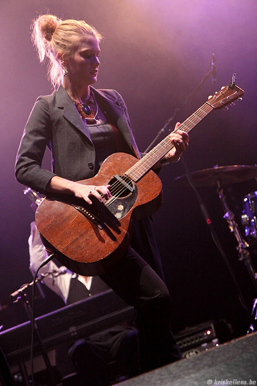 Trixiewhitley100718_04.jpg